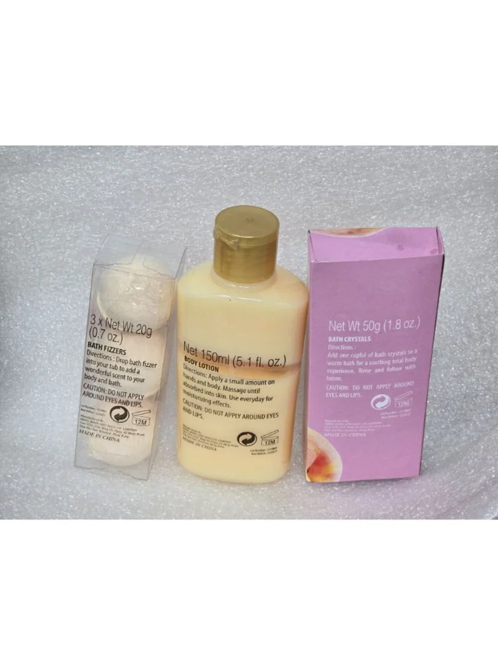 Mind Body Soul Fresh Peach Mandarin Bath & Bodycare Set Fizzers Lotion Crystals